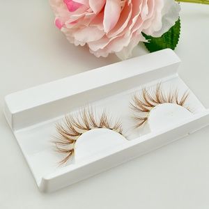 20mm Brown strip lashes Lash Name: Brown Suga